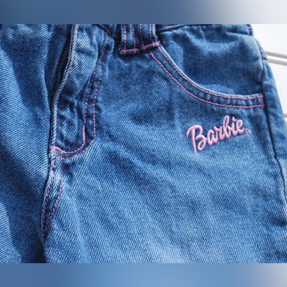 Vintage 2002 Barbie Avenue Blue Jeans with Rhinestone accents Girls Size 6 - Picture 8 of 13